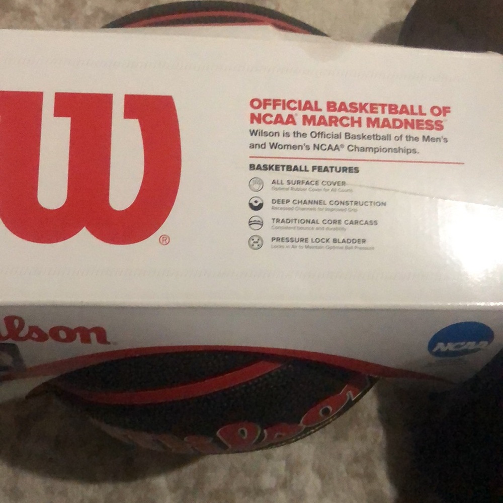 Wilson - Picture 3 of 4
